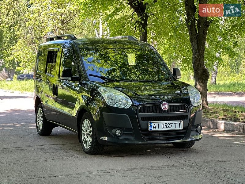 Минивэн Fiat Doblo 2012 в Житомире