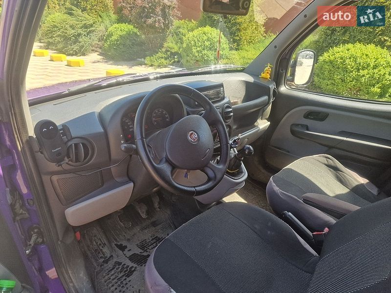 Минивэн Fiat Doblo 2008 в Теплодаре