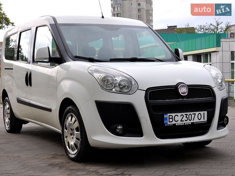Минивэн Fiat Doblo 2011 в Львове