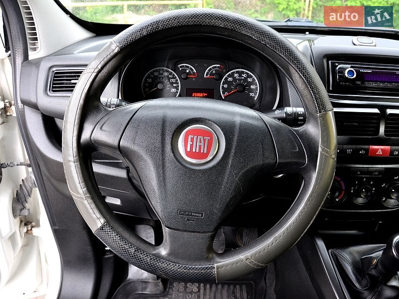 Минивэн Fiat Doblo 2011 в Львове