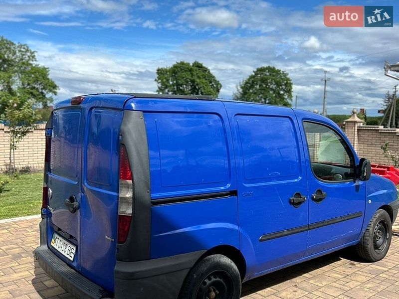 Грузовой фургон Fiat Doblo 2005 в Косове фото 10 Грузовой фургон Fiat Doblo 2005 в Косове