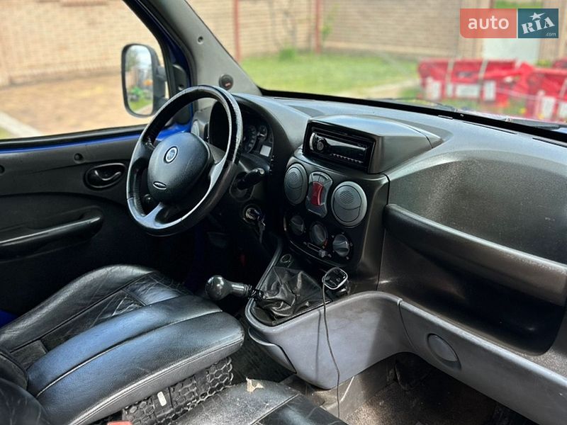 Грузовой фургон Fiat Doblo 2005 в Косове фото 15 Грузовой фургон Fiat Doblo 2005 в Косове