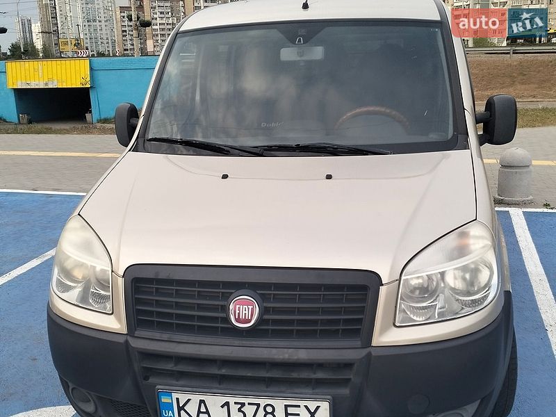 Fiat Doblo 2013