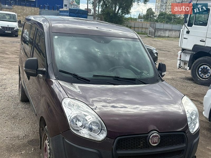2011 Fiat Doblo, VIN ZFA26300009094646:plate — фото 1 (autoria)