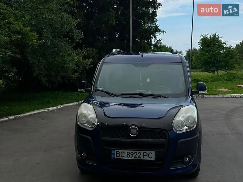 Fiat Doblo 2012