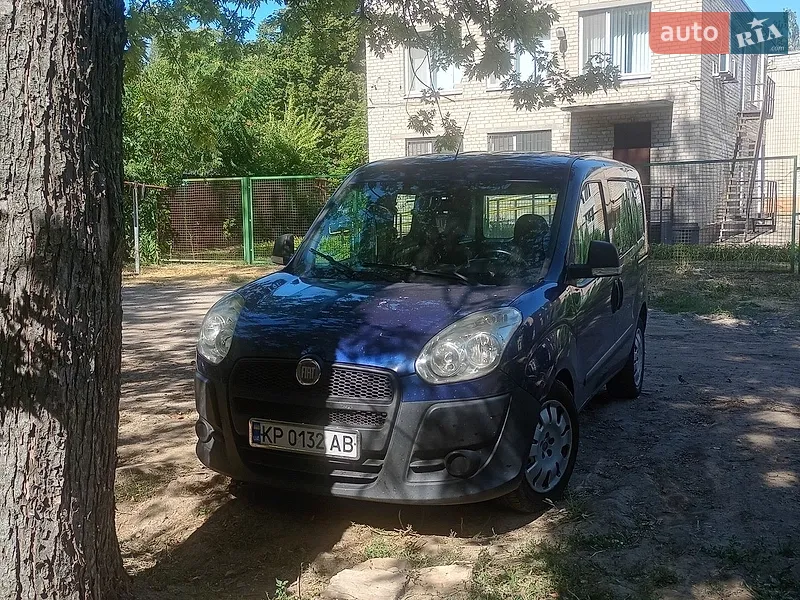 Fiat Doblo 2012