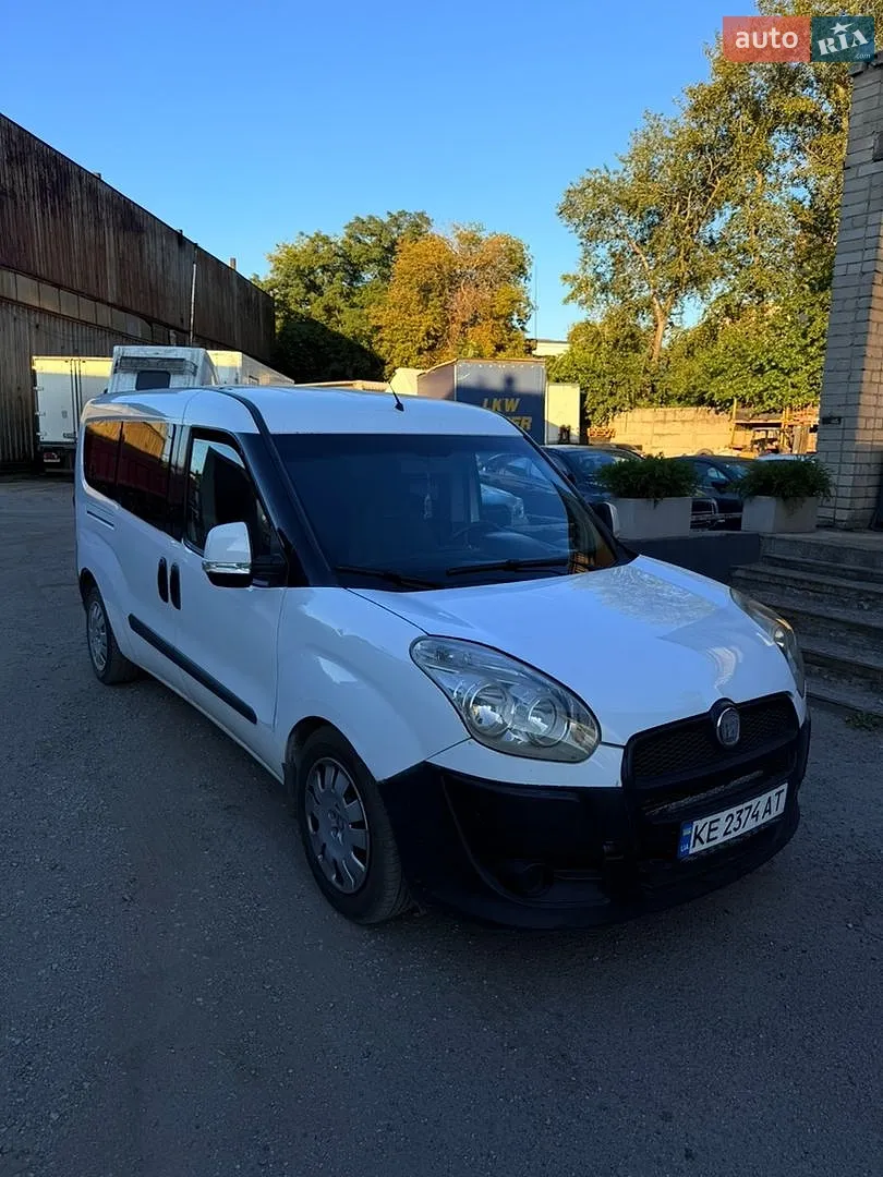 2011 Fiat Doblo - фото 1