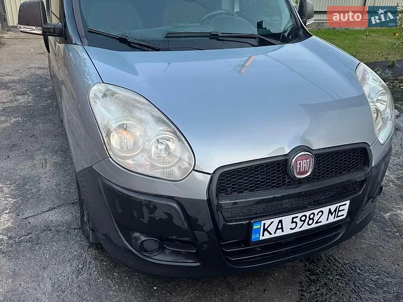 Fiat Doblo 2011