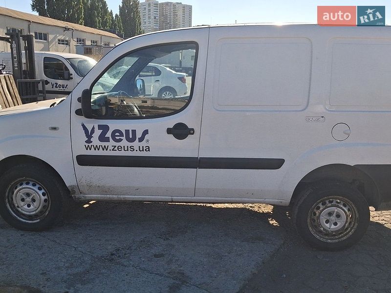 Fiat Doblo 2013