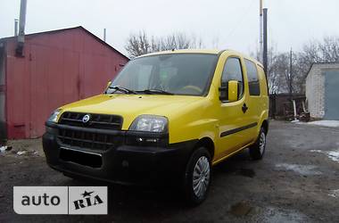 Грузопассажирский фургон Fiat Doblo 2005 в 