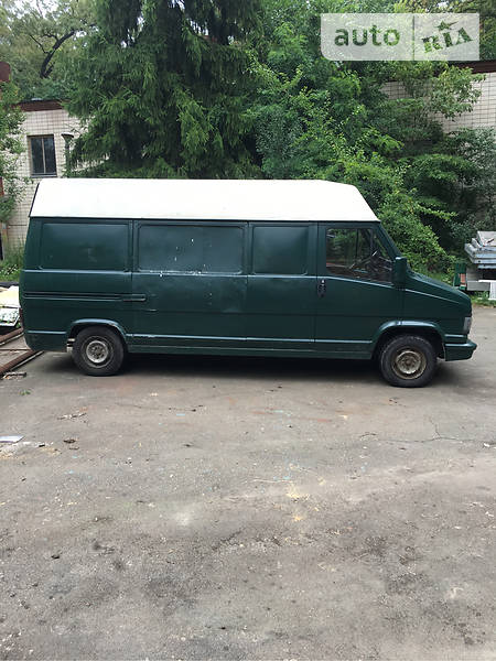 Вантажопасажирський фургон Fiat Ducato 1992 в 