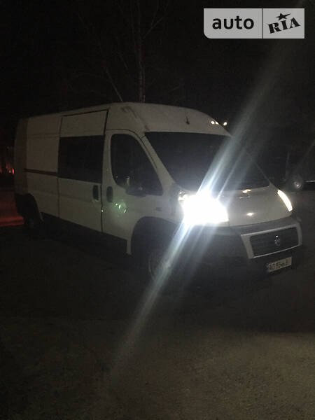 Вантажопасажирський фургон Fiat Ducato 2007 в Ужгороді