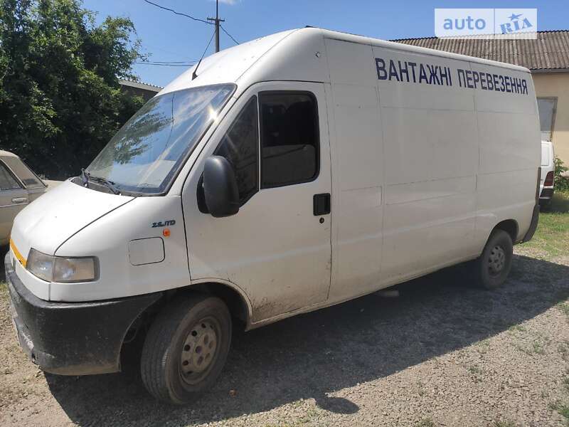 Вантажний фургон Fiat Ducato 2002 в Ужгороді