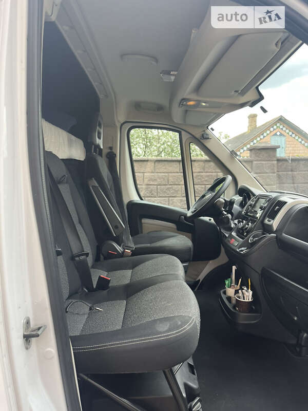 Грузовой фургон Fiat Ducato 2016 в Ровно