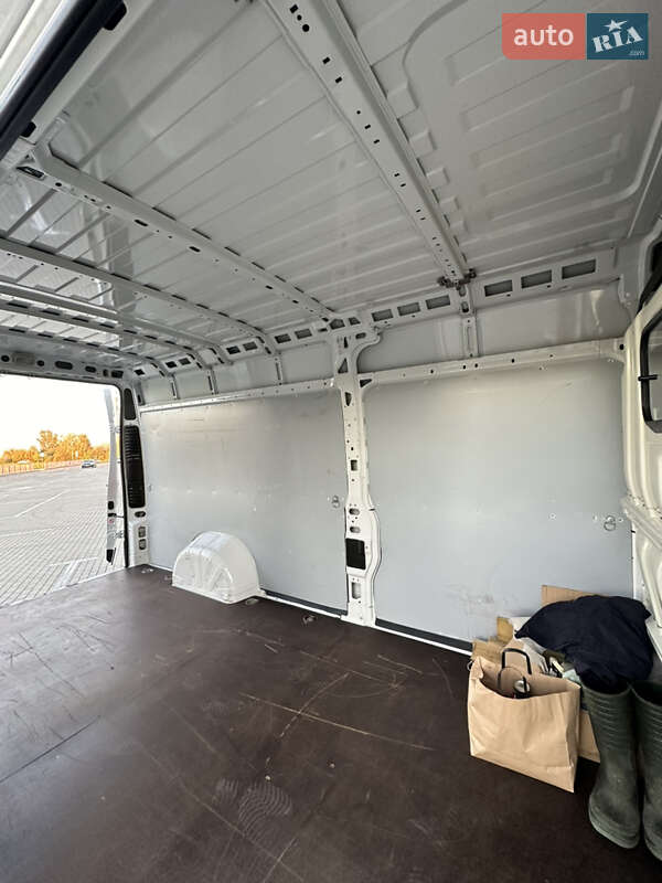 Вантажний фургон Fiat Ducato 2017 в Нововолинську