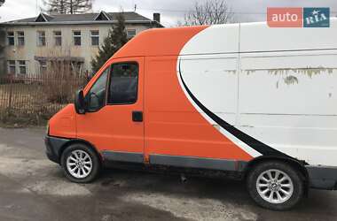 Вантажний фургон Fiat Ducato 2004 в Львові