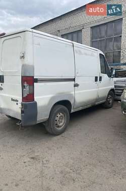 Вантажний фургон Fiat Ducato 2000 в 