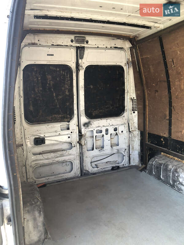 Грузовой фургон Fiat Ducato 2006 в Львове