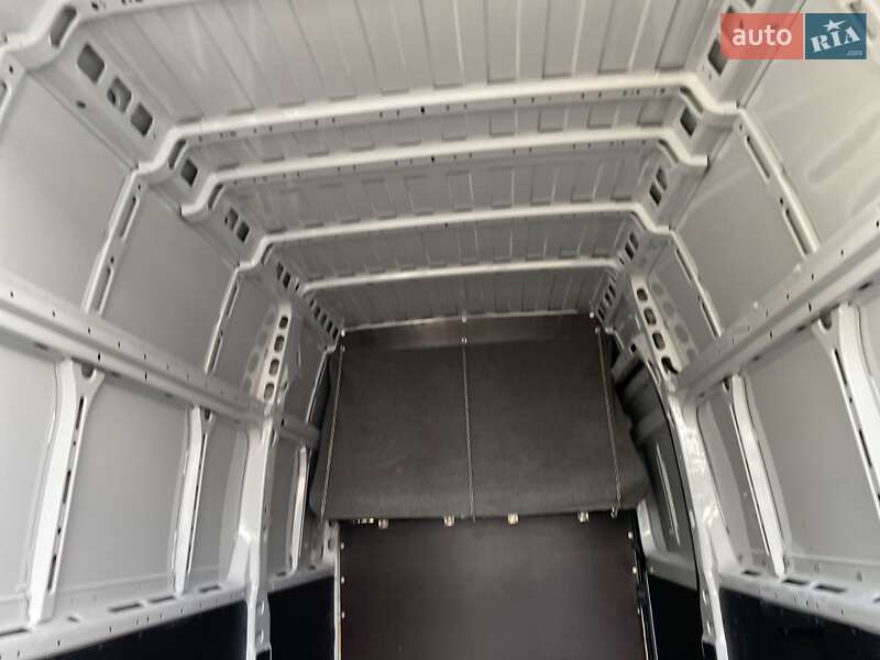 Вантажний фургон Fiat Ducato 2022 в Хусті
