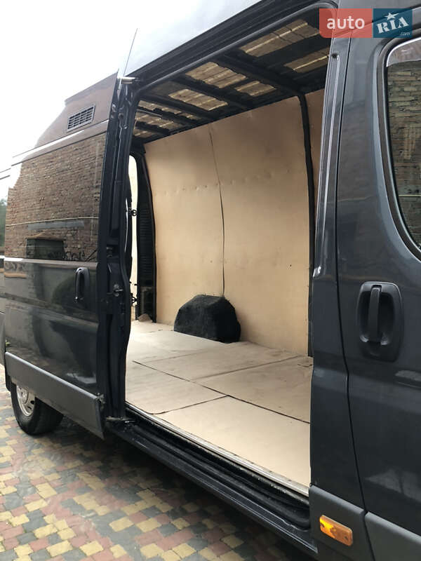 Грузовой фургон Fiat Ducato 2007 в Львове