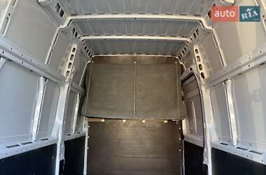 Грузовой фургон Fiat Ducato 2022 в 