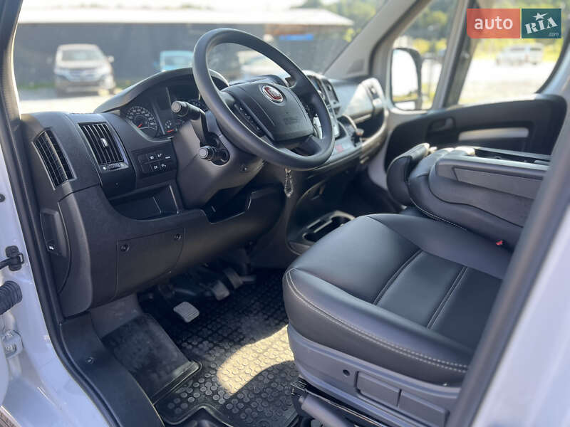 Грузопассажирский фургон Fiat Ducato 2024 в Львове
