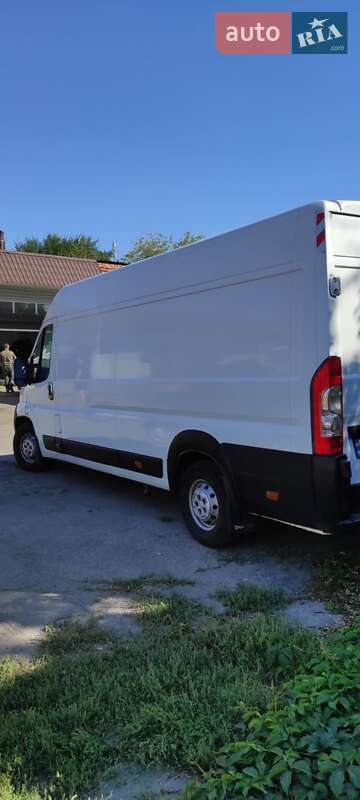 Грузовой фургон Fiat Ducato 2012 в Новониколаевке
