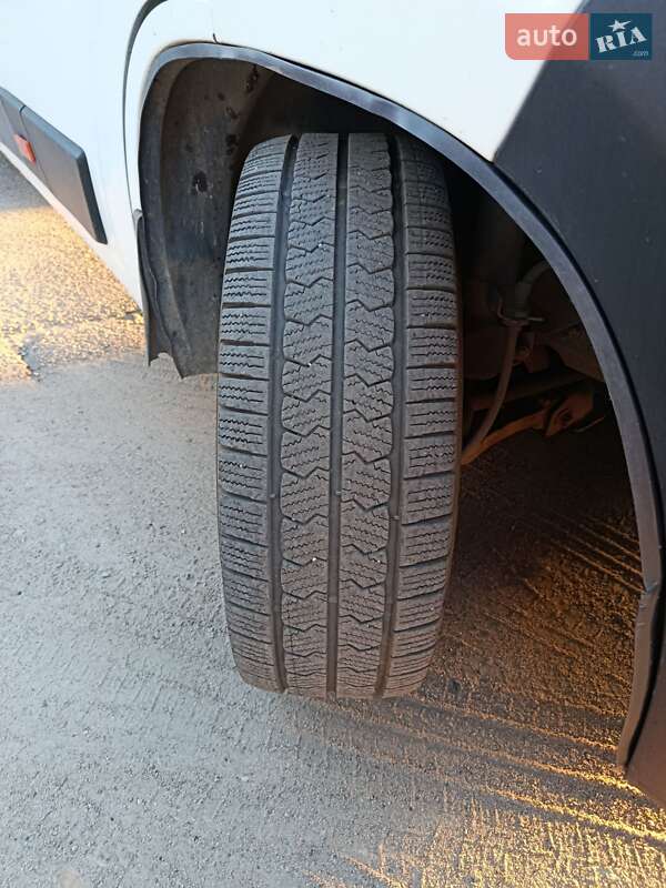 Грузовой фургон Fiat Ducato 2012 в Новониколаевке