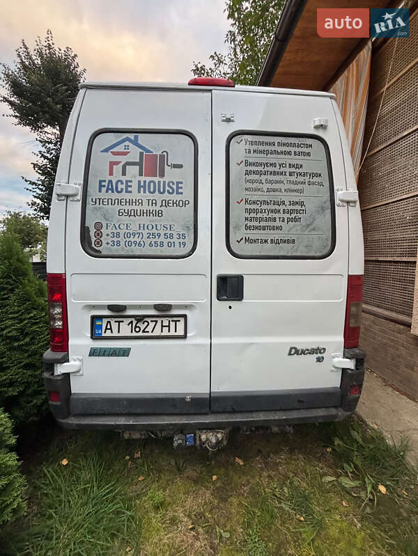 Вантажний фургон Fiat Ducato 2004 в Надвірній
