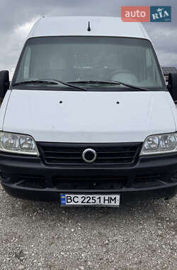 Грузовой фургон Fiat Ducato 2003 в Копычинце