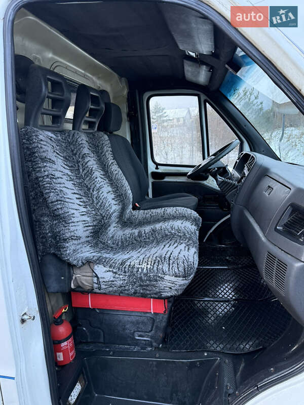 Вантажний фургон Fiat Ducato 1995 в Львові