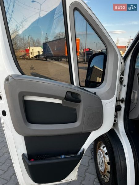 Грузовой фургон Fiat Ducato 2007 в Хусте