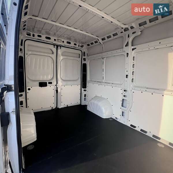 Вантажний фургон Fiat Ducato 2020 в Києві