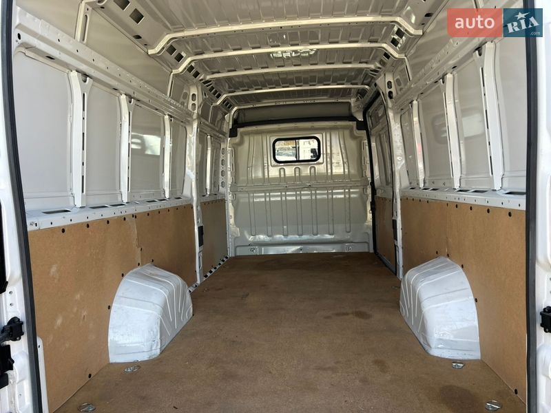 Вантажний фургон Fiat Ducato 2022 в Хусті