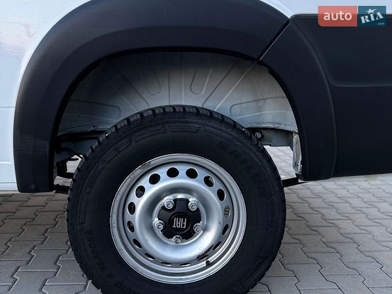 Вантажний фургон Fiat Ducato 2024 в Хусті
