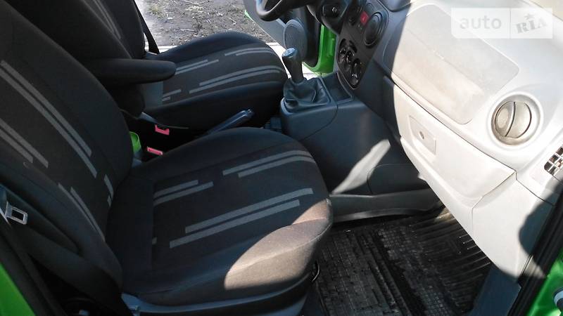 Грузопассажирский фургон Fiat Fiorino 2010 в Киеве фото 16 Грузопассажирский фургон Fiat Fiorino 2010 в Киеве