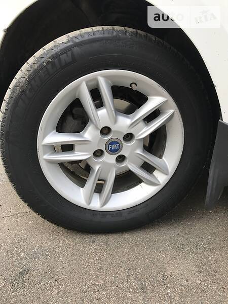 Вантажопасажирський фургон Fiat Fiorino 2008 в Чернівцях