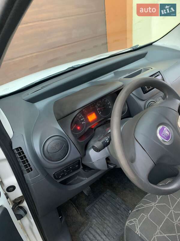 Минивэн Fiat Fiorino 2008 в Кицмани