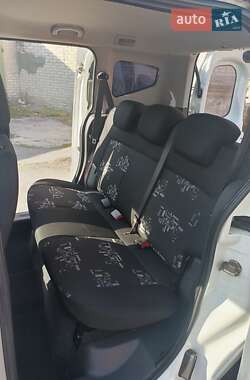 Минивэн Fiat Fiorino 2009 в 