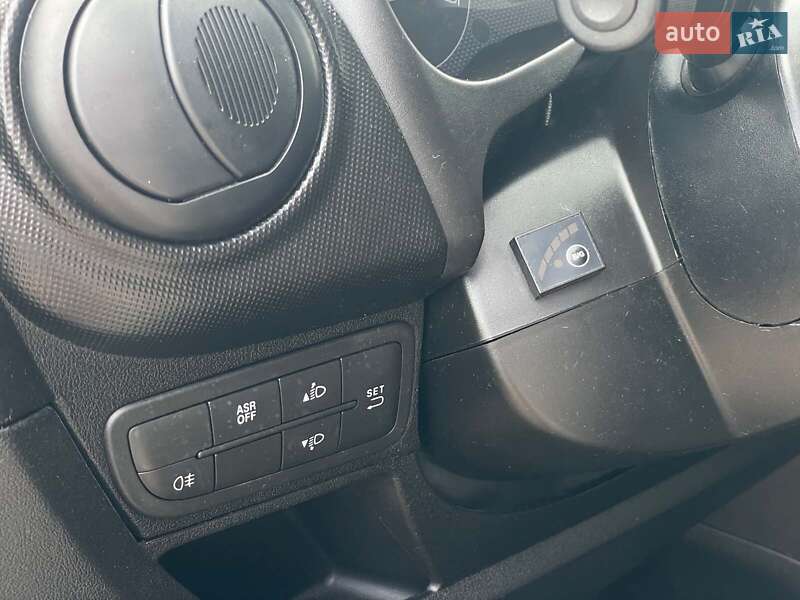 Грузовой фургон Fiat Fiorino 2017 в Киеве фото 16 Грузовой фургон Fiat Fiorino 2017 в Киеве