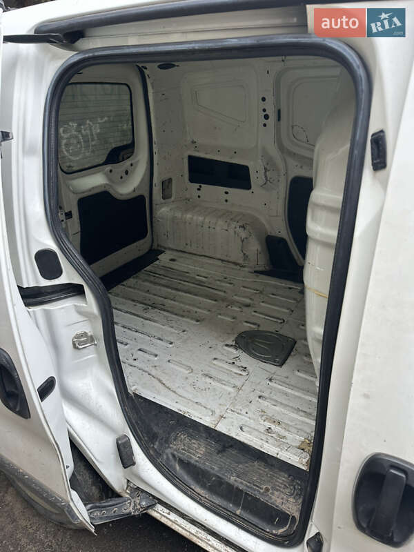 Грузовой фургон Fiat Fiorino 2013 в Житомире фото 5 Грузовой фургон Fiat Fiorino 2013 в Житомире