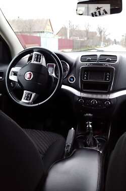 Внедорожник / Кроссовер Fiat Freemont 2011 в 