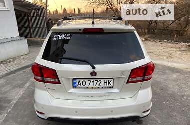 Внедорожник / Кроссовер Fiat Freemont 2015 в 
