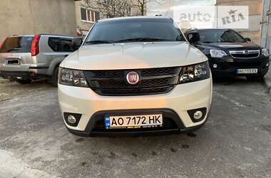 Внедорожник / Кроссовер Fiat Freemont 2015 в 