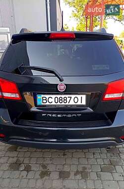 Позашляховик / Кросовер Fiat Freemont 2012 в Львові