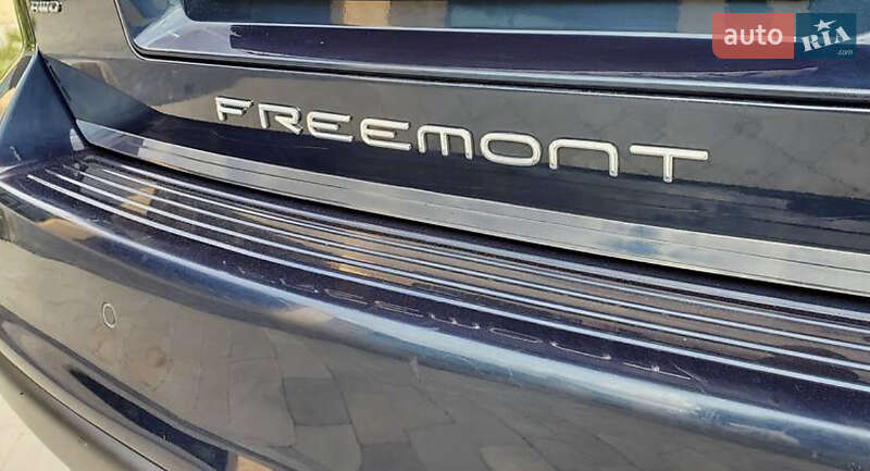 Внедорожник / Кроссовер Fiat Freemont 2013 в Каменец-Подольском
