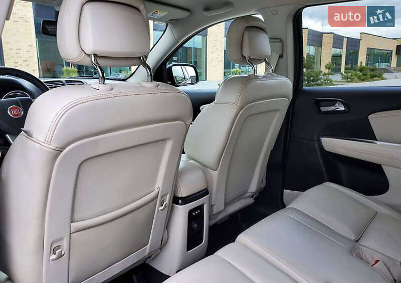 Внедорожник / Кроссовер Fiat Freemont 2013 в Каменец-Подольском