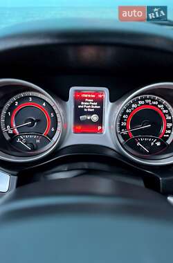 Внедорожник / Кроссовер Fiat Freemont 2012 в 