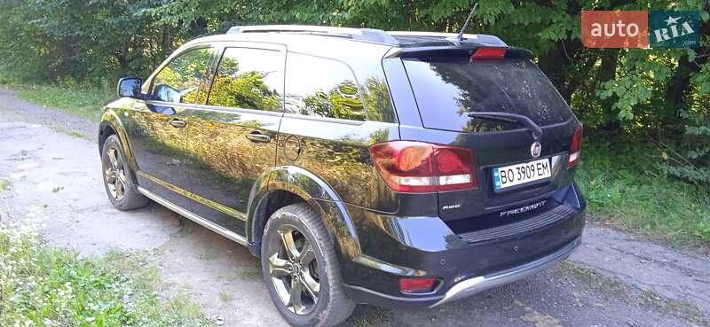 Позашляховик / Кросовер Fiat Freemont 2014 в Рівному