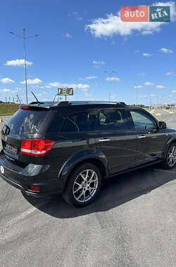 Внедорожник / Кроссовер Fiat Freemont 2012 в 